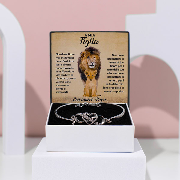 IT5_LEONA_HEARTBRACELET.jpg