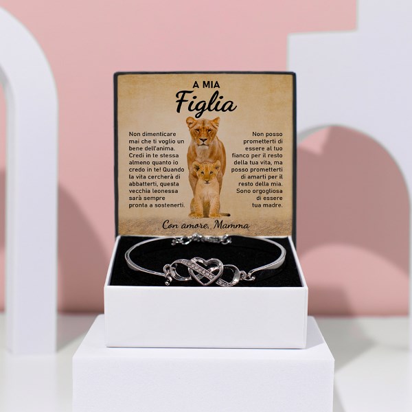 LILLIA_HEARTBRACELET_18.6.2024_NASTJA_IT_1000x1000px_V5